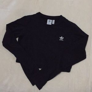 Black Adodas crop top with long sleeves